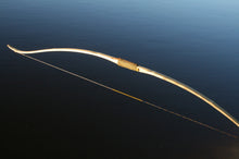 Load image into Gallery viewer, Turkish traditional recurve bow, archery bow, wooden bow, competition or hunting bow, horsebow, eastern archery, mount archery, warbow, bow