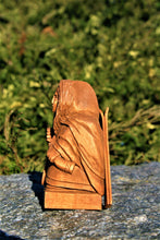 Load image into Gallery viewer, Skadi Goddess, Skadi Norse Goddess, skadi statue, norse goddess, norse pagan, pagan altar, viking statue, norse altar