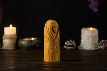 Load image into Gallery viewer, frigg goddess