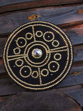 Load image into Gallery viewer, Scottish Battle Target Shield with spike