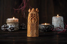 Load image into Gallery viewer, Ullr statue, Ullr Norse God, ullr god, norse gods, viking statue, norse pagan, asatru