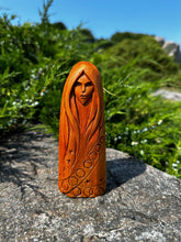 Load image into Gallery viewer, Moon Goddess, Nyx Goddess, Luna Norse Goddess, pagan statue, Wicca statue, Wicca altar, moon statue, moon witch