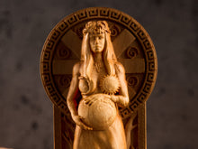 Load image into Gallery viewer, gaia statue
