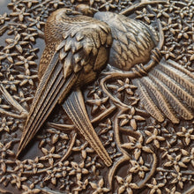 Load image into Gallery viewer, Pigeon Wood Carvings, Pigeon Wood Art, Wedding gift, Birds Wood Art, Pigeon Carvings, Wedding Gif Pigeon, custom wall decor