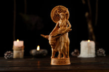 Load image into Gallery viewer, Flidais statue