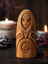 Load image into Gallery viewer, frigg goddess