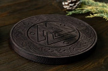 Load image into Gallery viewer, Valknut Norse paganism 7 inch altar board, Wooden altar board